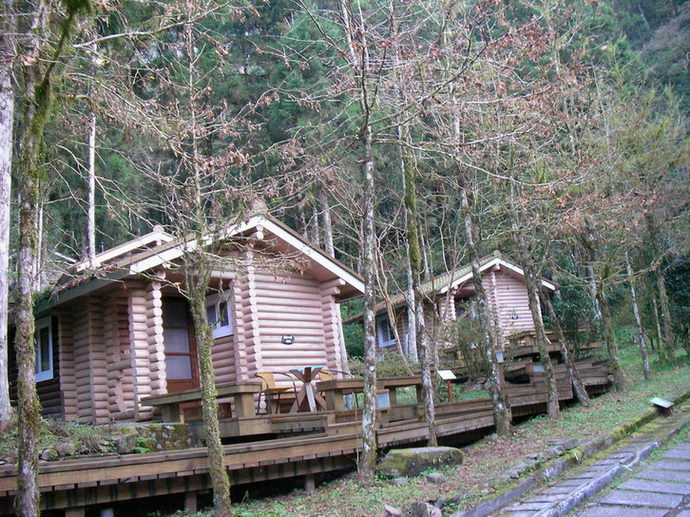 明池山莊的小木屋